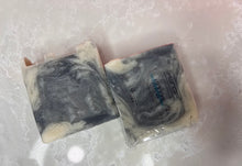 Load image into Gallery viewer, Sea Moss &amp; Charcoal Soap
