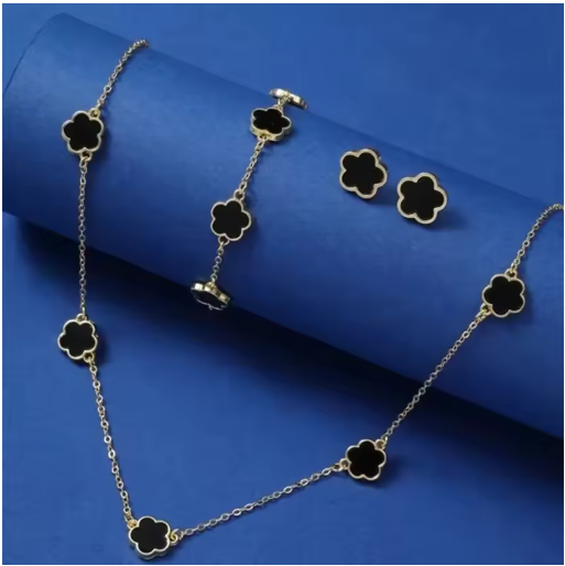 Lucky Five-petal Flower Clover Earrings Necklace Ring Bracelet Five-piece set for Woman Fashionable Accessories Party Jewelry